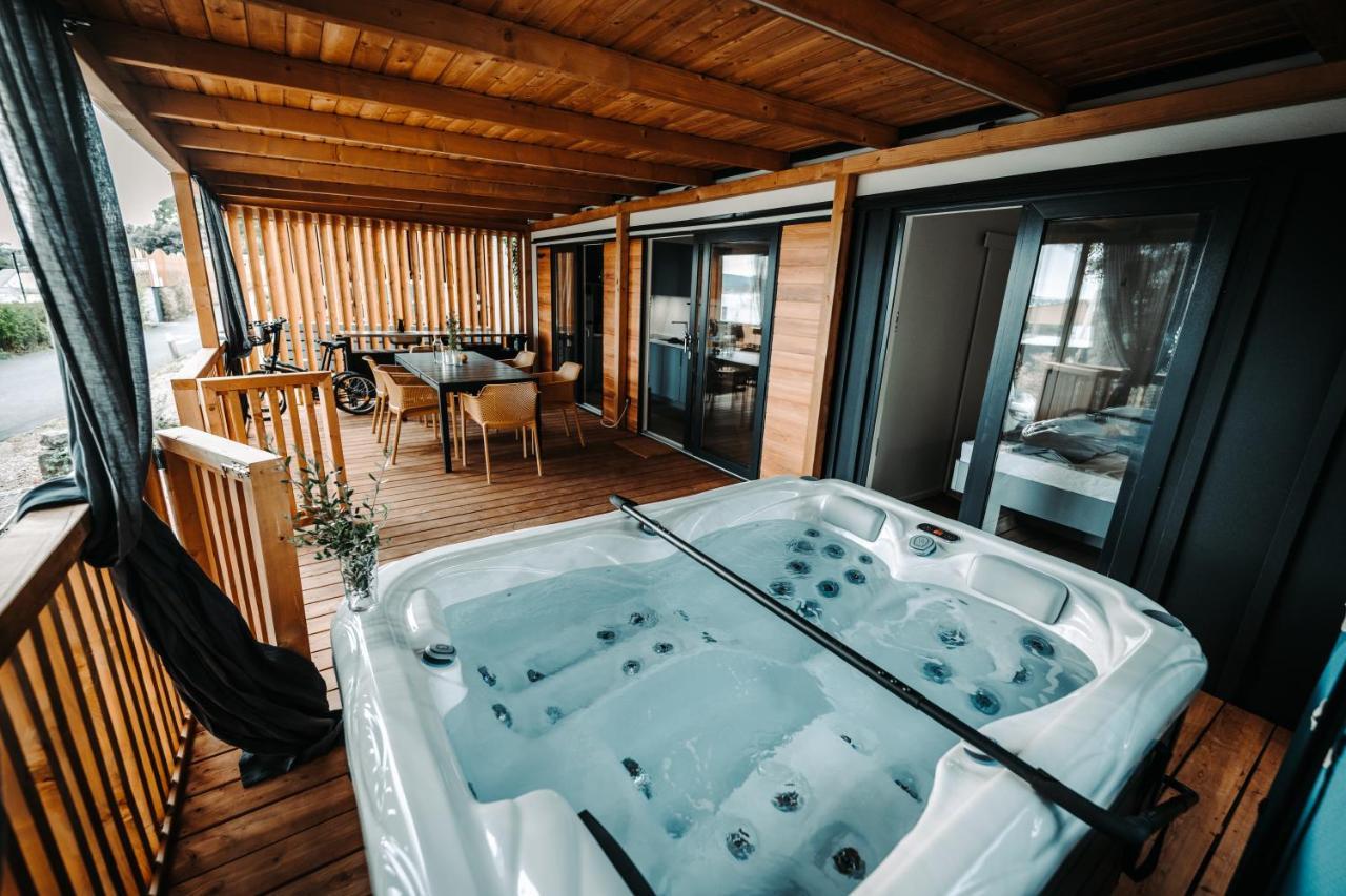 Sea House Shade, Pool & Jacuzzi - Privilege Point Camping & Villas Селце Экстерьер фото