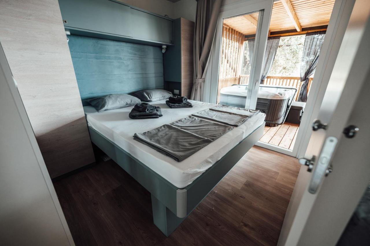 Sea House Shade, Pool & Jacuzzi - Privilege Point Camping & Villas Селце Экстерьер фото